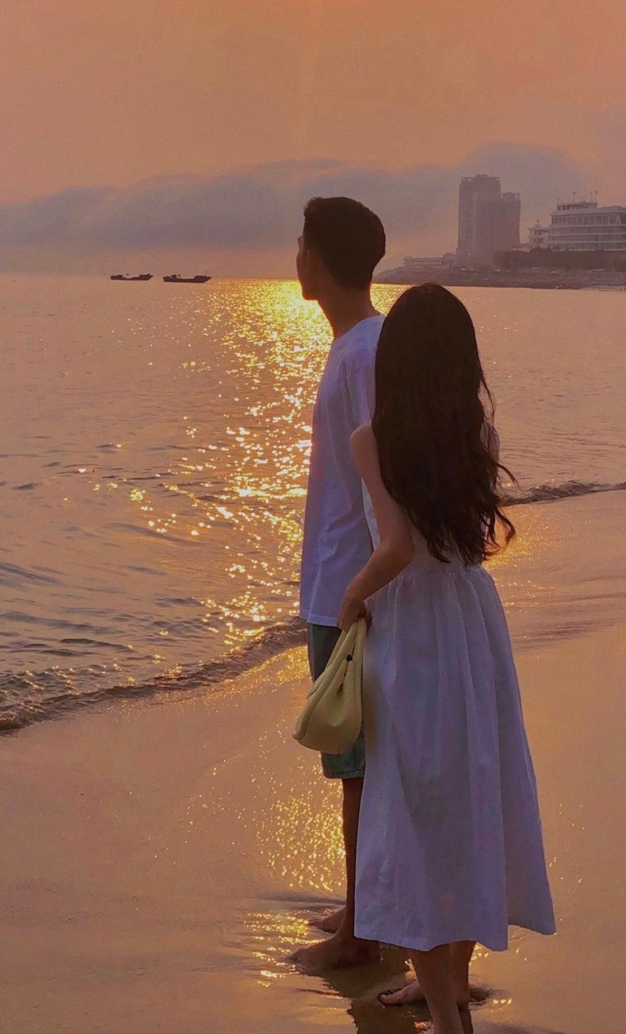 5 NĂM HÔN NHÂN KHÉP LẠI