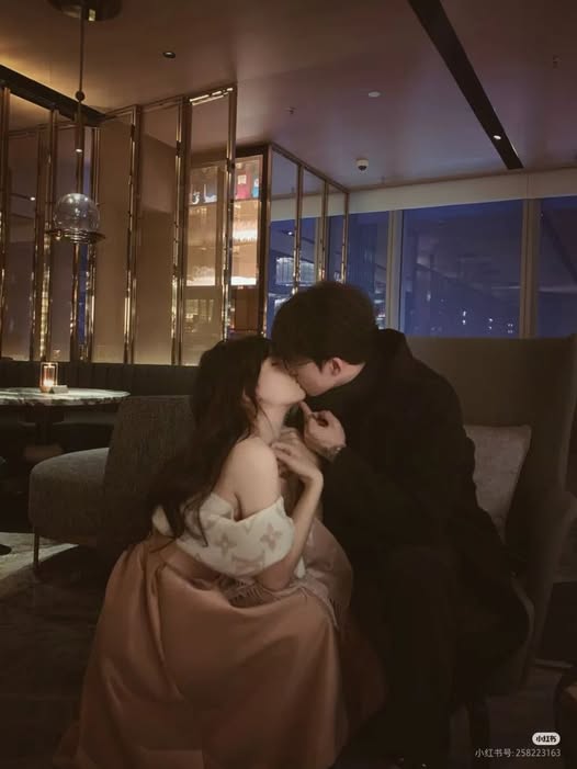 Bạch Nguyệt Quang Trong Lòng Phật Tử