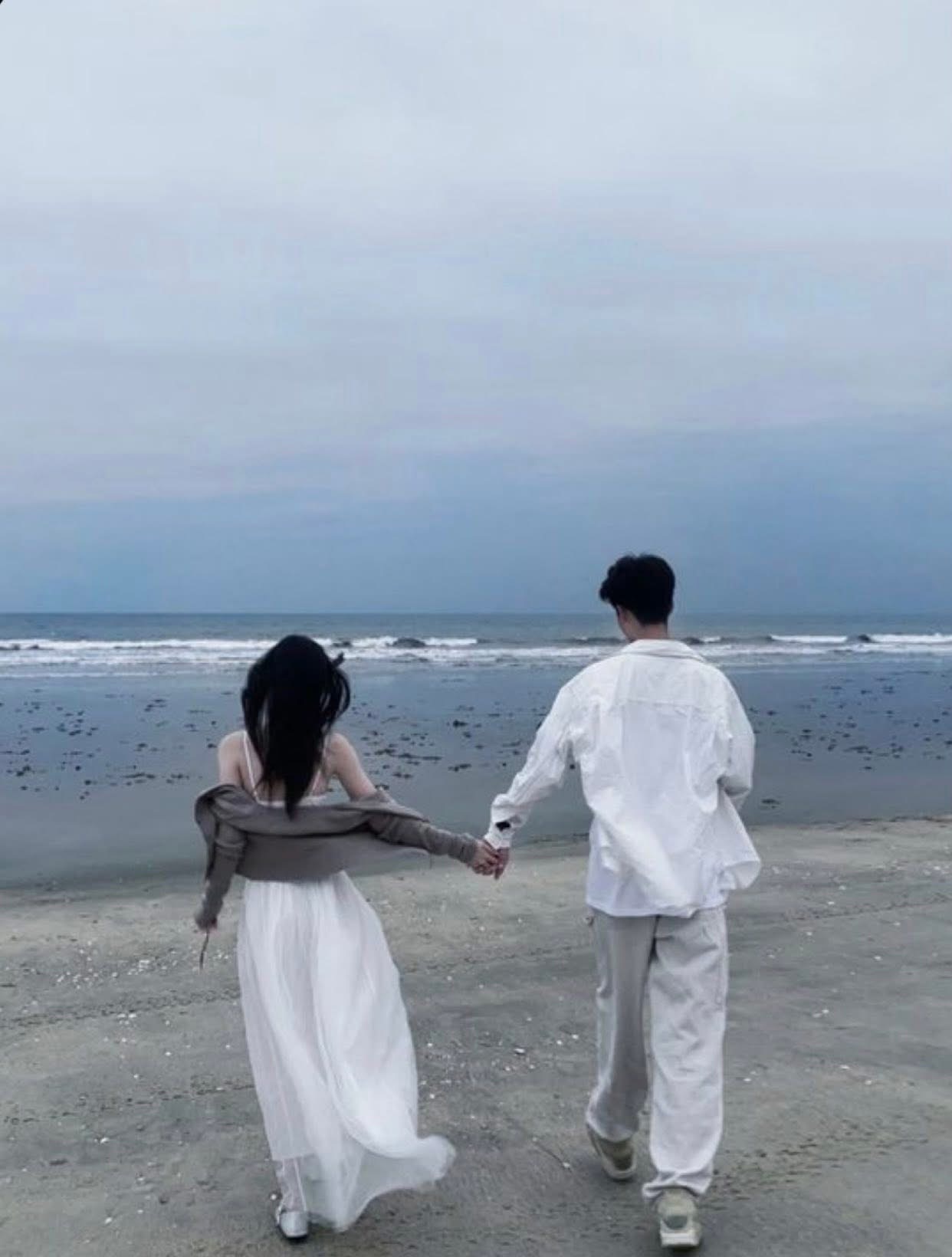 CHỒNG QUAY LẠI VỚI TÌNH ĐẦU