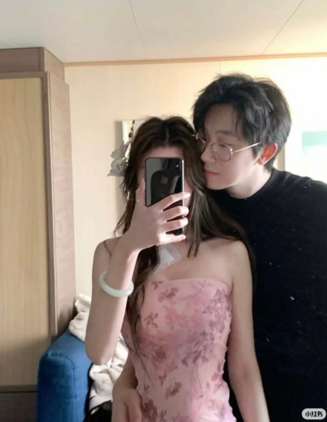 Bìa truyện CON ĐƯỜNG TÀI LỘC NỞ HOA