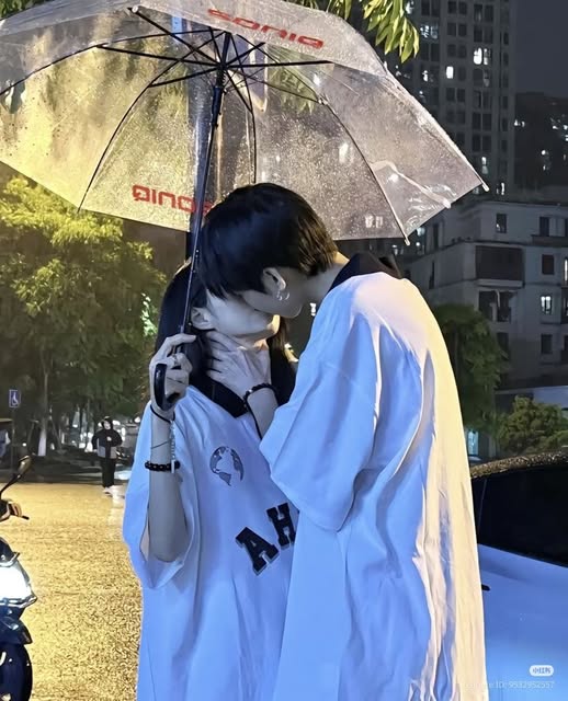 Lời Tỏ Tình Vì Cổ Vịt Quay