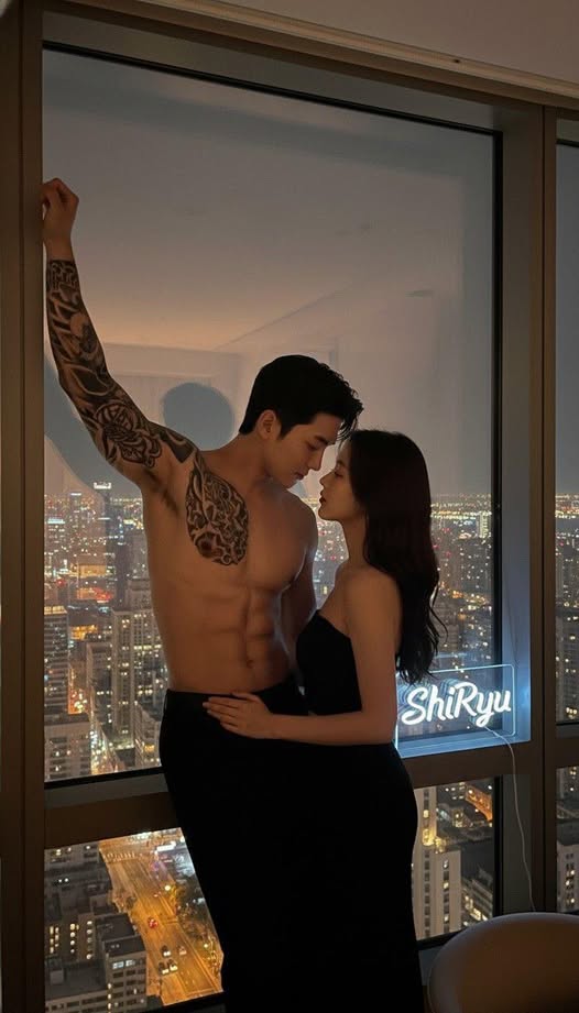 Bìa truyện ÂM DƯƠNG THÁNH BỐI