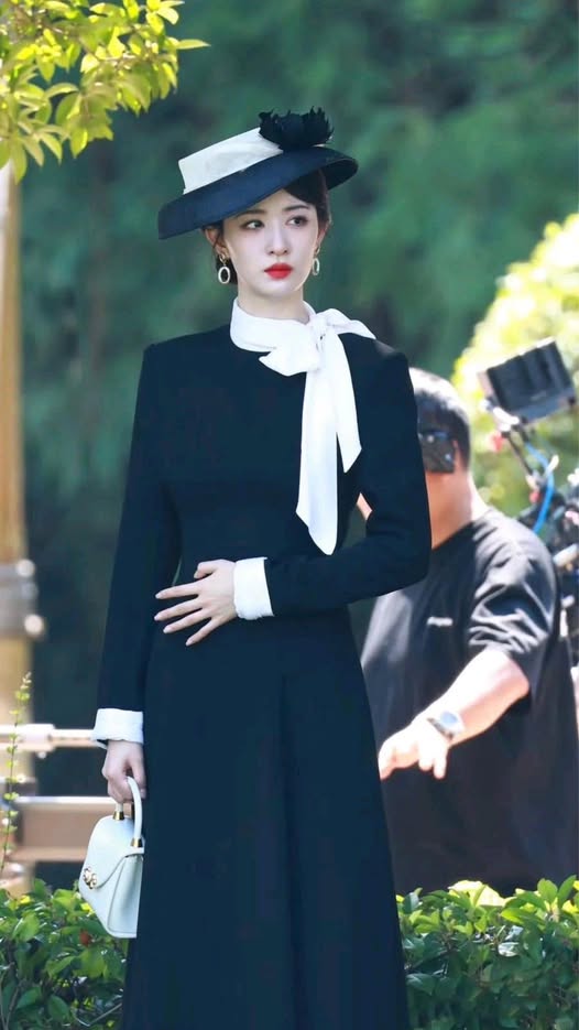 Bìa truyện Mẹ Ghét Rau Mùi, Còn Tôi Ghét Sơn Tra