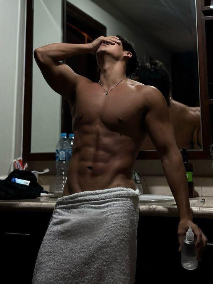 Từ Vợ Cũ Thành Bạch Nguyệt Quang