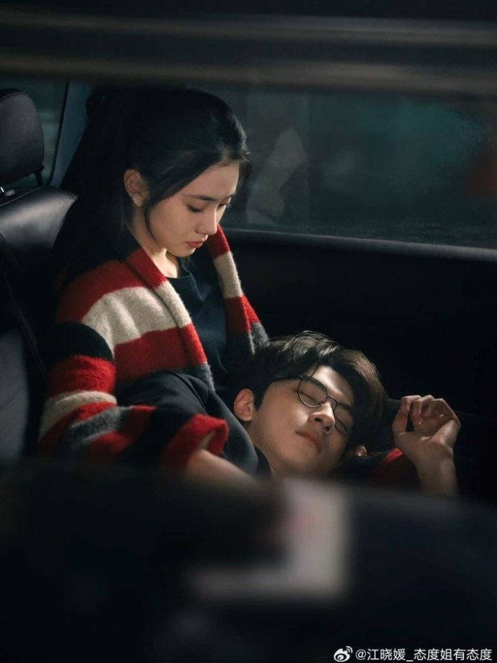 Thái Tử Gia Bắc Kinh Biến Tôi Thành Chim Hoàng Yến Của Anh Trai