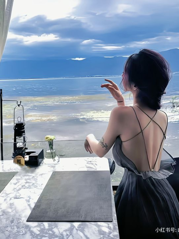 Tình Yêu Mười Năm Hóa Tro Tàn