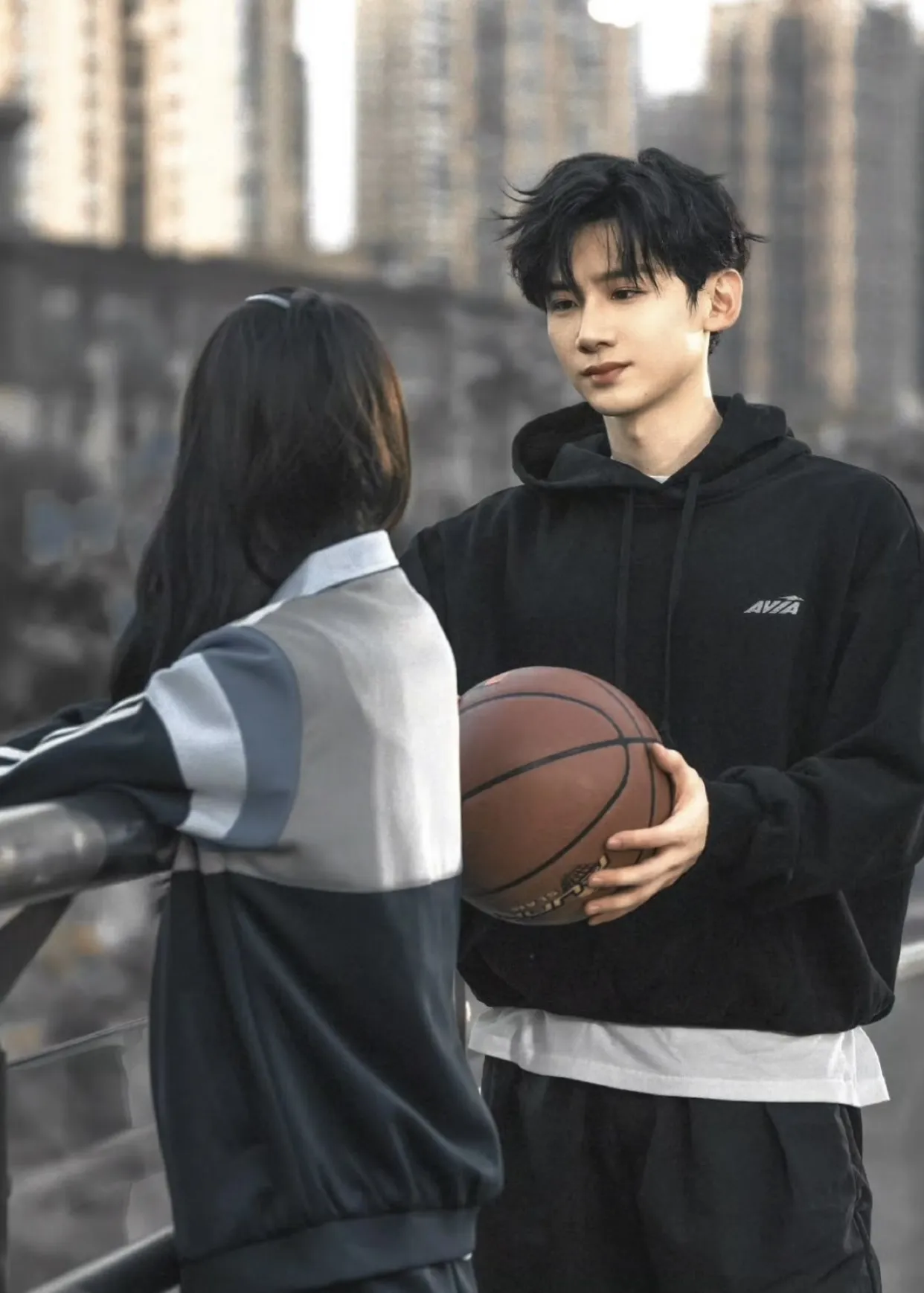 Bìa truyện HẸN HÒ QUA GAME