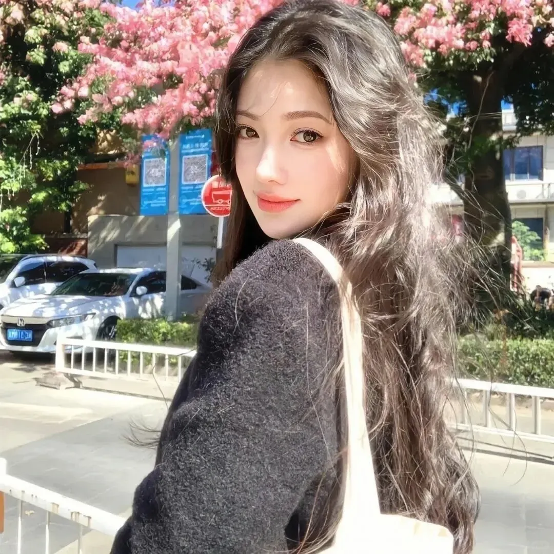 Bìa truyện HIẾN THẬN CHO CHỒNG
