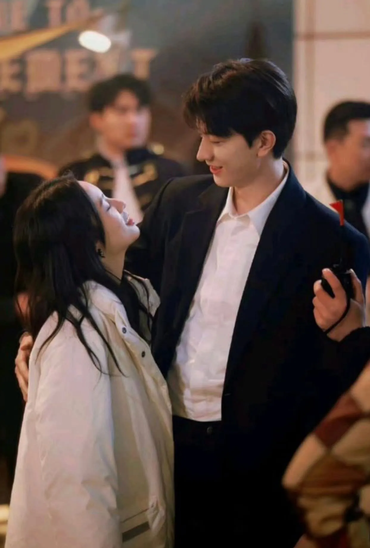 Bìa truyện NỔI HỨNG MUỐN YÊU ĐƯƠNG